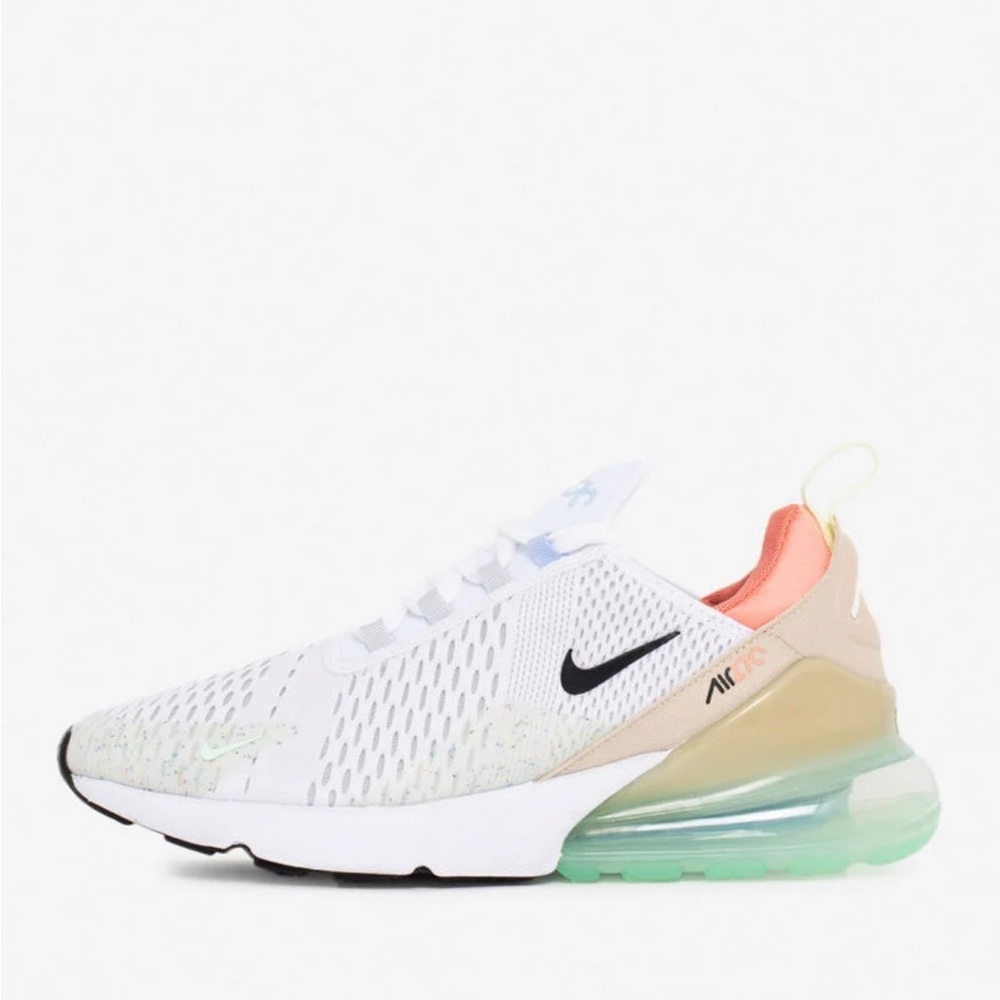 NEW Nike Air Max 270 Sneakers